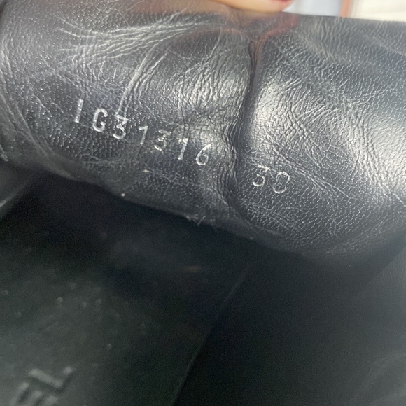 VNTG CHANEL HI TOP LEATHER TWEED TRIM CLASSIC SNEAKERS DOUBLE ZIPPER PULL - Picture 11 of 11